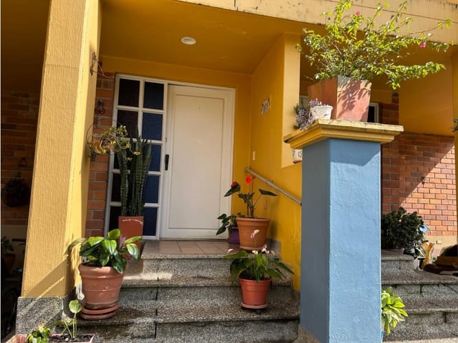 Casa de 5 alcobas en venta en El Porvenir, La Ceja, 180 m² · foto 2 de 19