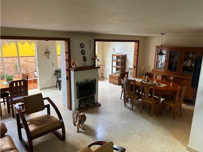 Casa de 5 alcobas en venta en El Porvenir, La Ceja, 180 m² · foto 3 de 19