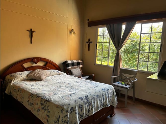 Casa de 5 alcobas en venta en El Porvenir, La Ceja, 180 m² · foto 9 de 19