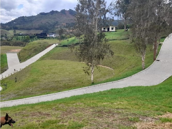 Lote en venta en Pantanillo, El Retiro, 1720 m² · foto 3 de 7