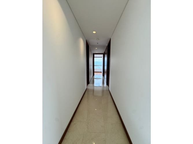 Apartamento de 4 alcobas en venta en El Poblado, Medellín, 205 m² · foto 5 de 22