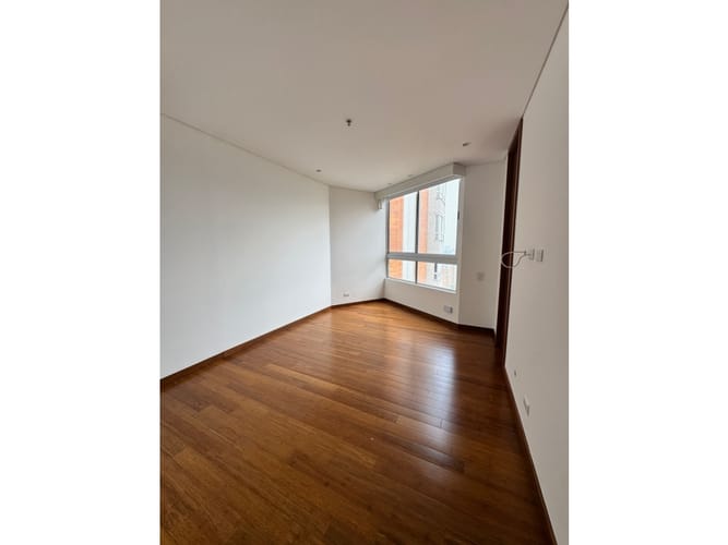 Apartamento de 4 alcobas en venta en El Poblado, Medellín, 205 m² · foto 6 de 22
