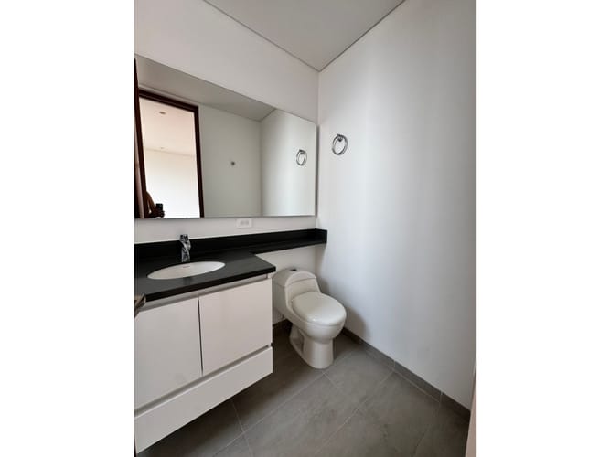 Apartamento de 4 alcobas en venta en El Poblado, Medellín, 205 m² · foto 17 de 22