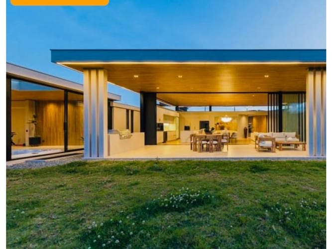 Casa de 4 alcobas en venta en Media Luna, Medellín, 550 m² · foto 4 de 13