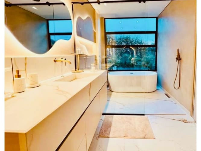 Casa de 4 alcobas en venta en Media Luna, Medellín, 550 m² · foto 9 de 13