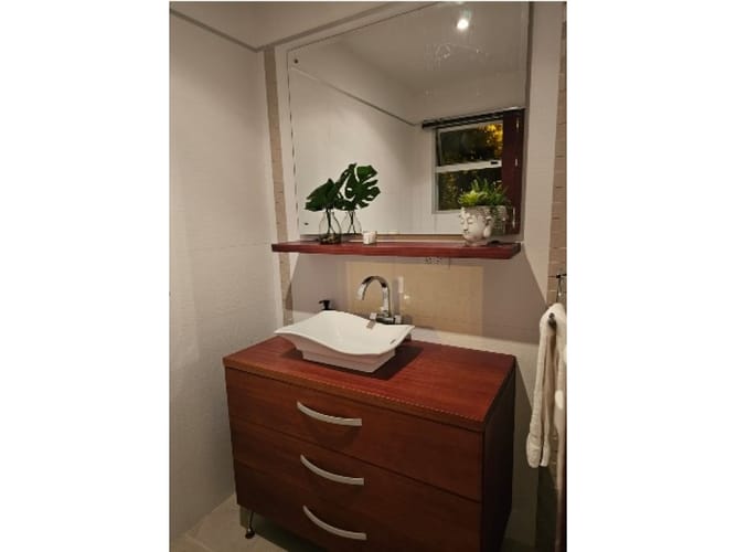 Casa de 4 alcobas en venta en Los Salados, Medellín, 545 m² · foto 8 de 11