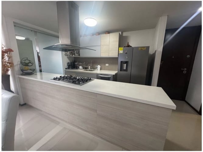 Apartamento de 3 alcobas en venta en Castropol, Rionegro, 131 m² · foto 5 de 14