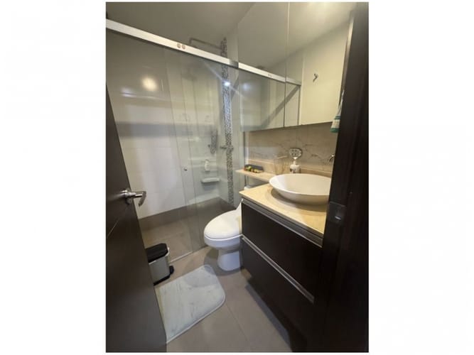 Apartamento de 3 alcobas en venta en Castropol, Rionegro, 131 m² · foto 12 de 14