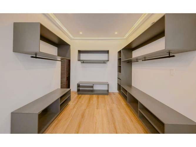 Apartamento de 3 alcobas en arriendo en El Poblado, Rionegro, 450 m² · foto 22 de 24