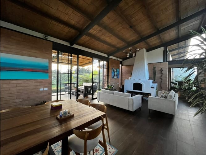 Casa de 4 alcobas en venta en El Carmen De Viboral, Rionegro, 304 m² · foto 3 de 24