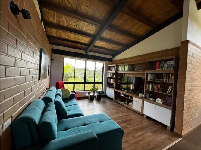 Casa de 4 alcobas en venta en El Carmen De Viboral, Rionegro, 304 m² · foto 6 de 24