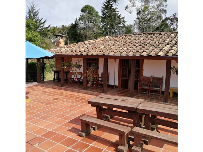 Casa de 2 alcobas en venta en El Porvenir, Envigado, 287 m² · foto 8 de 17