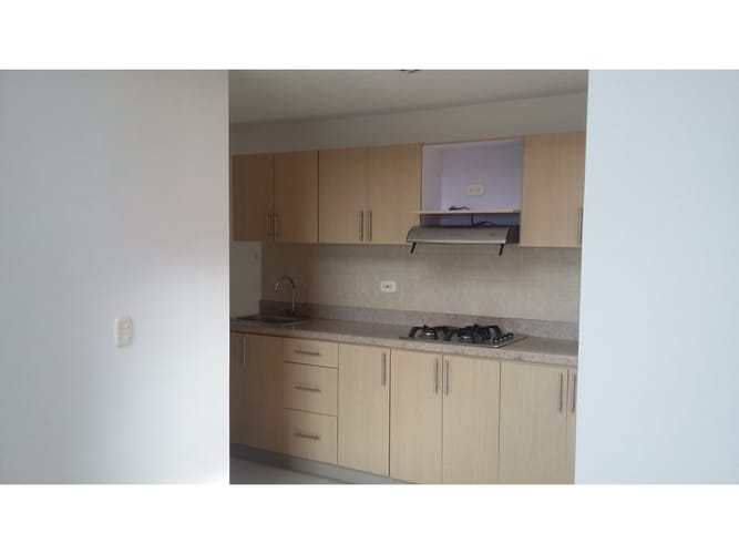 Apartamento de 3 alcobas en venta en Ub. Altos De Pereira, Rionegro, 96 m² · foto 3 de 14