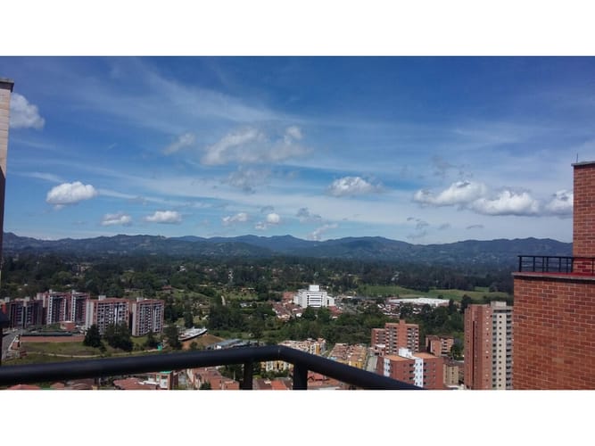 Apartamento de 3 alcobas en venta en Ub. Altos De Pereira, Rionegro, 96 m² · foto 11 de 14