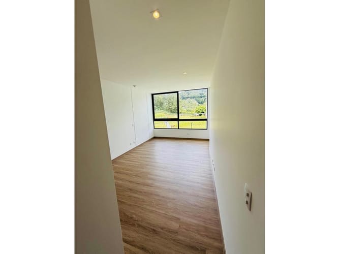 Apartamento de 2 alcobas en arriendo en El Diamante 2, Rionegro, 110 m² · foto 12 de 12