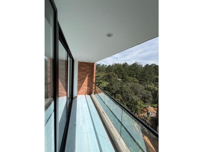 Apartamento de 1 alcoba en venta en Los Salados, Rionegro, 47 m² · foto 3 de 4