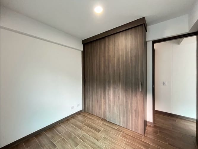 Apartamento de 2 alcobas en venta en Puente Pelaez, El Retiro, 65 m² · foto 7 de 23