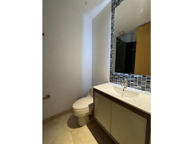 Casa de 3 alcobas en arriendo en Las Palmas, Rionegro, 337 m² · foto 19 de 24