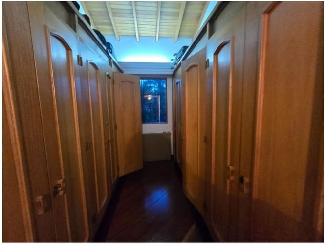 Casa de 6 alcobas en venta en La Candelaria, Medellín, 600 m² · foto 18 de 21