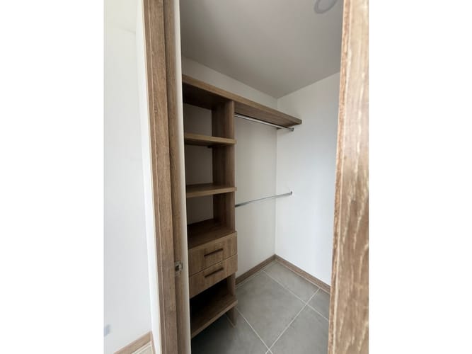 Apartamento de 3 alcobas en venta en La Macarena, Rionegro, 121 m² · foto 12 de 16