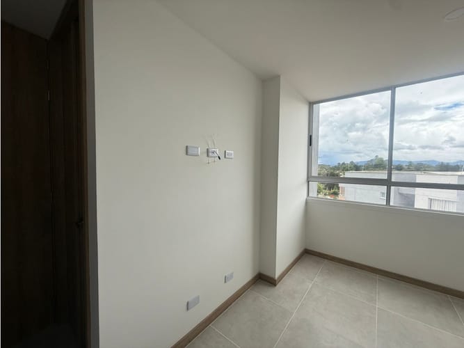 Apartamento de 3 alcobas en venta en La Macarena, Rionegro, 121 m² · foto 13 de 16