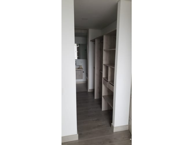 Apartamento de 2 alcobas en venta en Ub. Santa Ana, Rionegro, 66 m² · foto 11 de 23