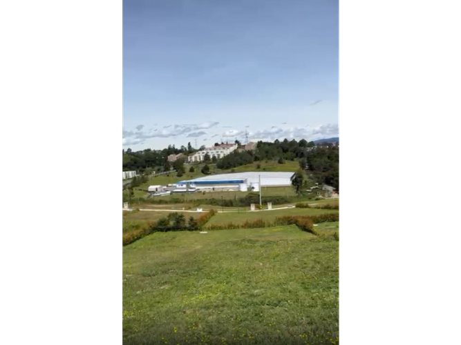 Lote en venta en La Macarena, Marinilla, 1060 m² · foto 2 de 3