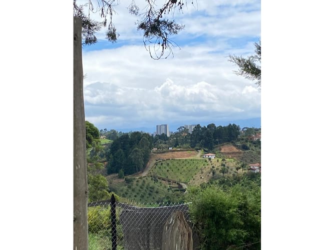 Lote en venta en La Laja, Rionegro, 8000 m² · foto 2 de 8