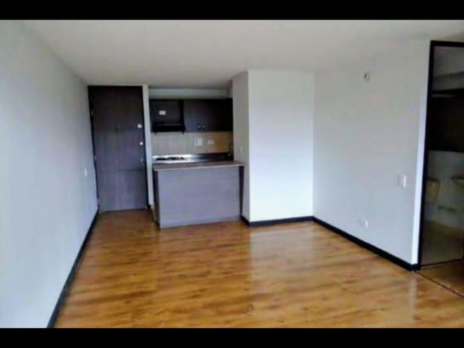 Apartamento de 3 alcobas en venta en Santa Ana, Rionegro, 76 m² · foto 1 de 16