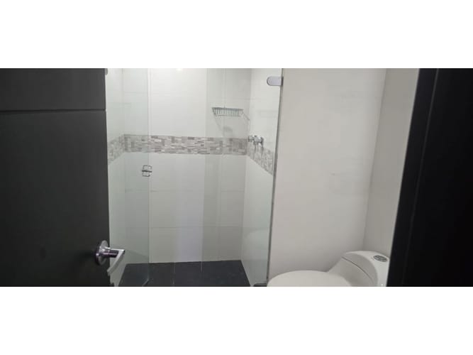 Apartamento de 3 alcobas en venta en Alejandría, Medellín, 230 m² · foto 18 de 21