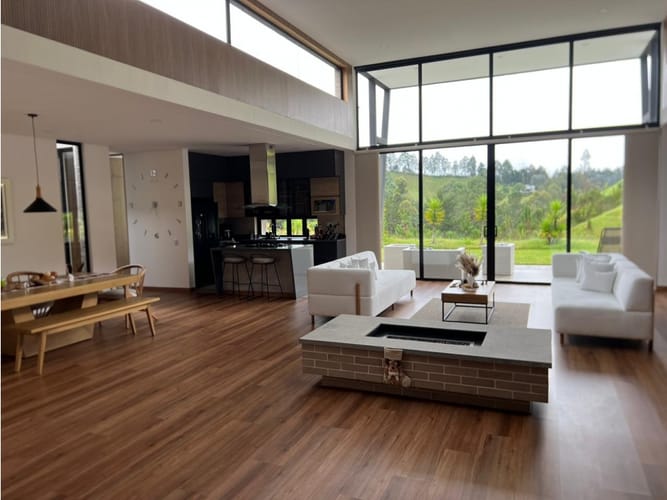Casa de 4 alcobas en venta en El Porvenir, El Retiro, 320 m² · foto 4 de 23