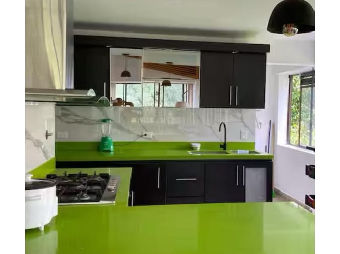 Apartamento de 4 alcobas en venta en Laureles, Medellín, 103 m² · foto 2 de 12