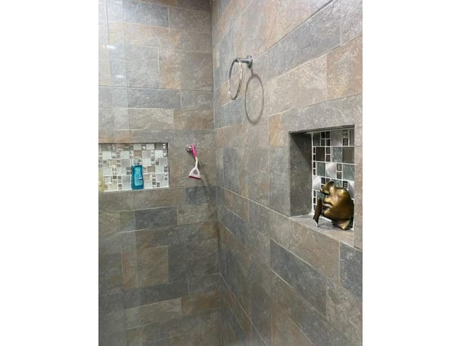 Apartamento de 4 alcobas en venta en Laureles, Medellín, 103 m² · foto 10 de 12