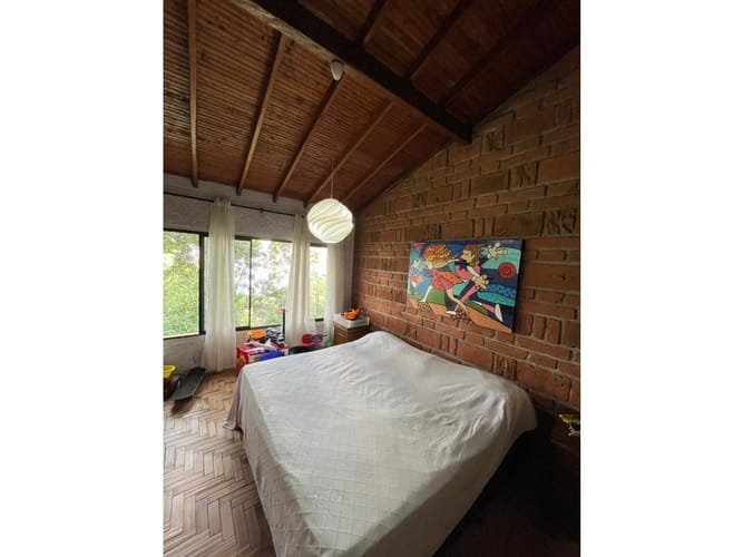 Casa de 5 alcobas en venta en Las Brujas, Rionegro, 289 m² · foto 3 de 24
