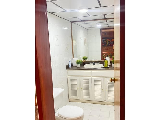 Casa de 5 alcobas en venta en Las Brujas, Rionegro, 289 m² · foto 8 de 24