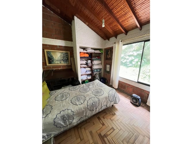 Casa de 5 alcobas en venta en Las Brujas, Rionegro, 289 m² · foto 18 de 24