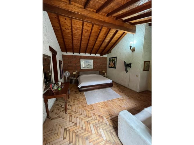 Casa de 5 alcobas en venta en Las Brujas, Rionegro, 289 m² · foto 22 de 24