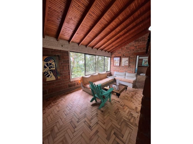 Casa de 5 alcobas en venta en Las Brujas, Rionegro, 289 m² · foto 23 de 24