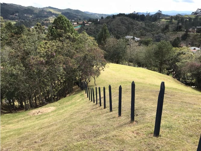 Lote en venta en Las Palmas, Envigado, 3150 m² · foto 4 de 9