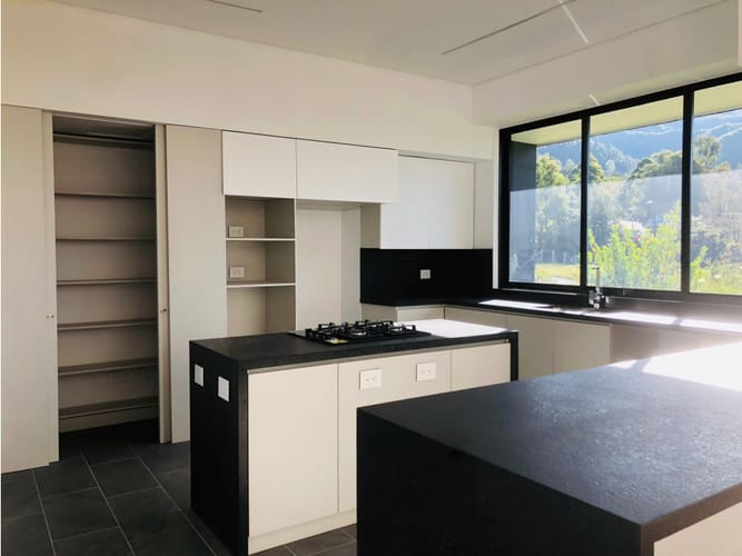 Casa de 3 alcobas en venta en El Retiro, 375 m² · foto 3 de 11