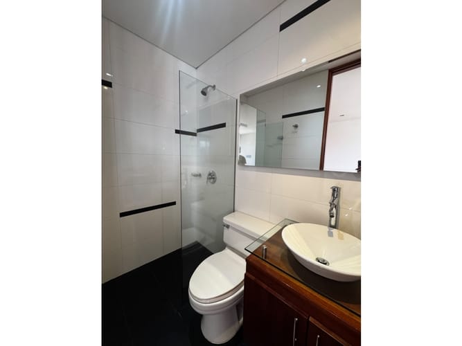 Apartamento de 3 alcobas en arriendo en Los Balsos, Medellín, 200 m² · foto 18 de 24