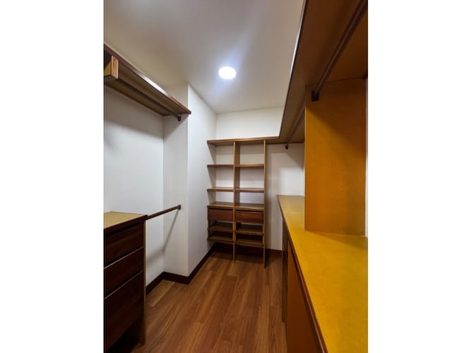Apartamento de 3 alcobas en arriendo en Los Balsos, Medellín, 200 m² · foto 20 de 24