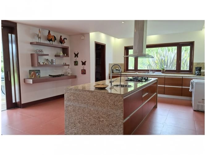 Casa de 5 alcobas en arriendo en El Retiro, 700 m² · foto 12 de 24