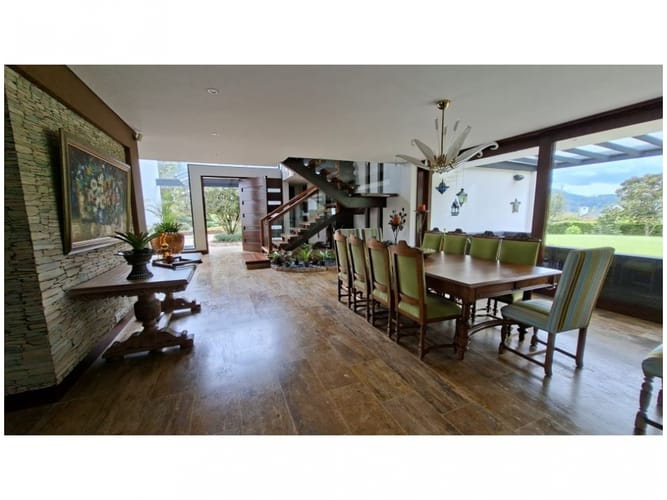 Casa de 5 alcobas en arriendo en El Retiro, 700 m² · foto 13 de 24