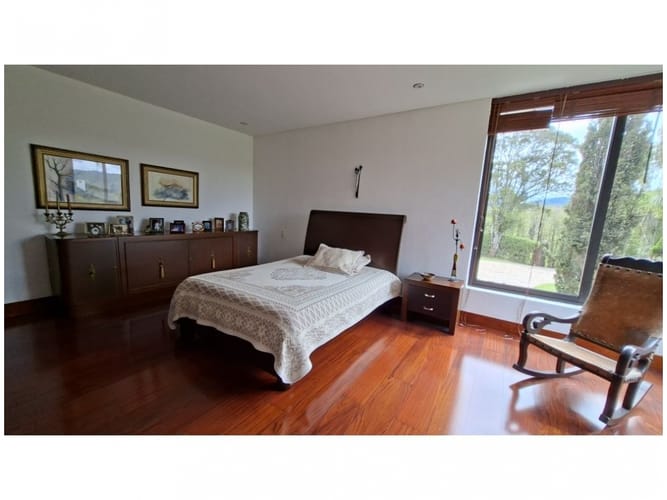 Casa de 5 alcobas en arriendo en El Retiro, 700 m² · foto 17 de 24