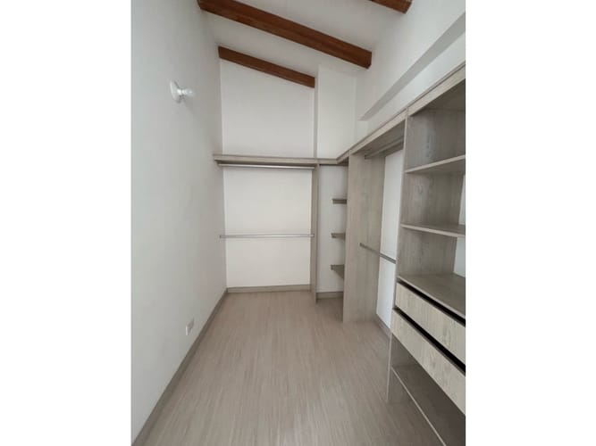 Casa de 3 alcobas en venta en Llano Grande, Rionegro, 168 m² · foto 7 de 11