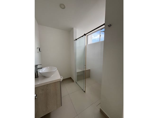 Casa de 3 alcobas en venta en Llano Grande, Rionegro, 168 m² · foto 11 de 11