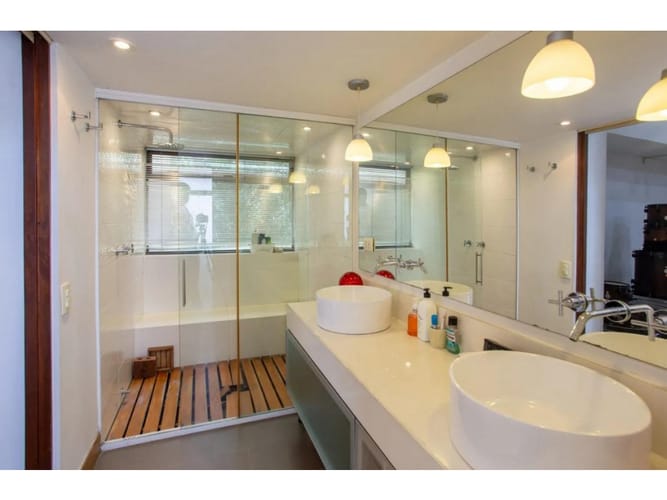 Apartamento de 4 alcobas en venta en El Poblado, Medellín, 305 m² · foto 13 de 22