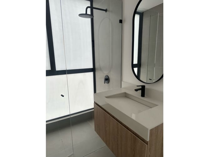 Apartamento de 2 alcobas en arriendo en Castropol, Medellín, 88 m² · foto 17 de 24