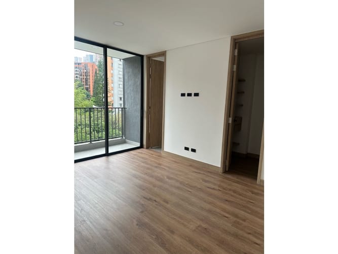 Apartamento de 2 alcobas en arriendo en Castropol, Medellín, 88 m² · foto 21 de 24
